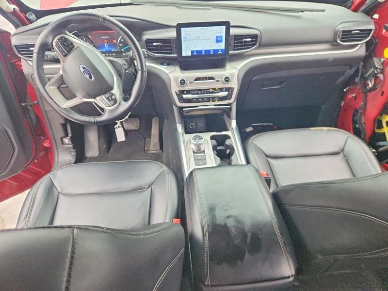 2021 FORD EXPLORER XLT 8