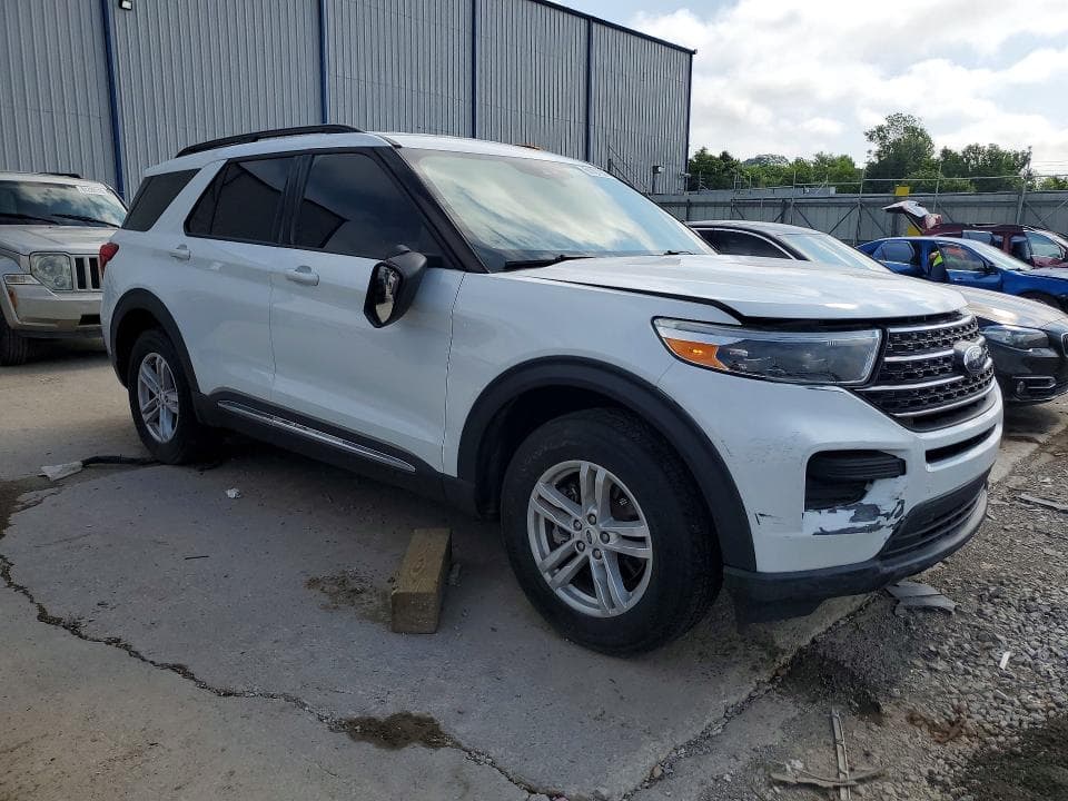 2022 FORD EXPLORER XLT 4