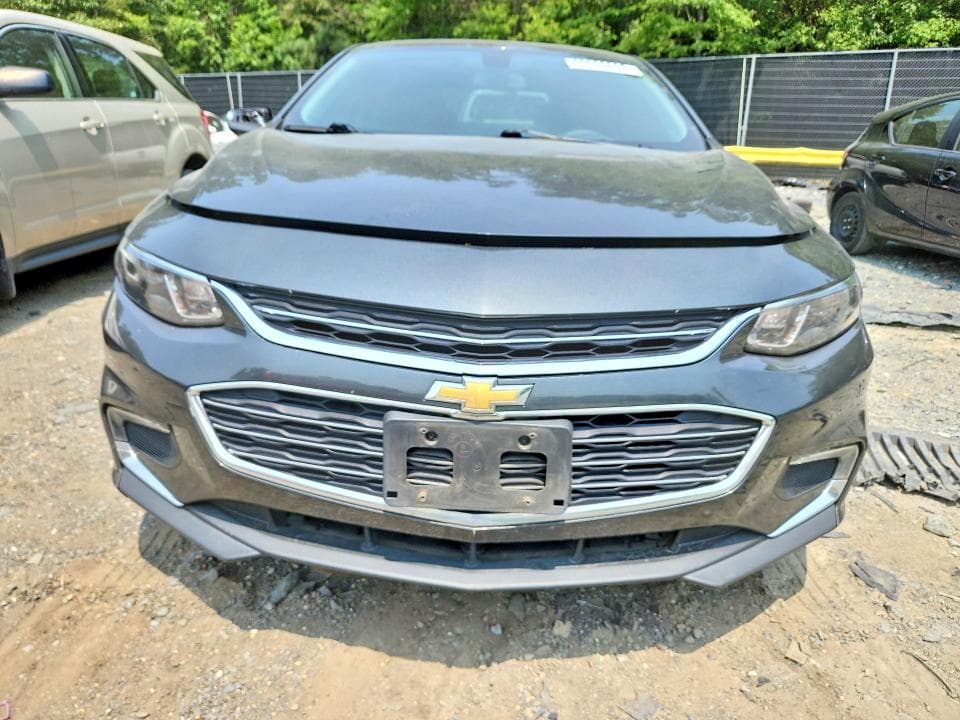 2017 CHEVROLET MALIBU LT 5