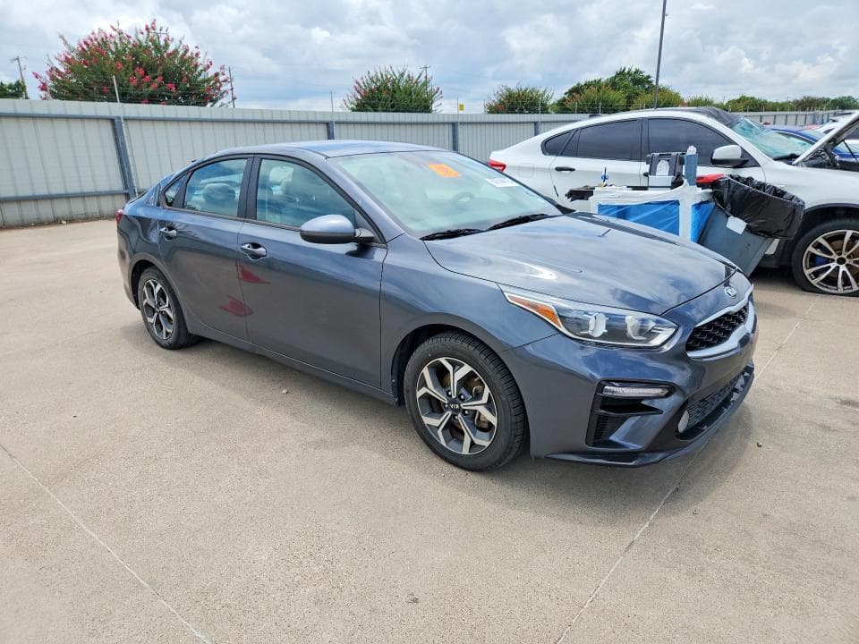 2021 KIA FORTE LXS 4
