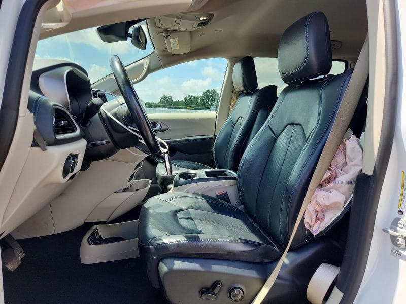 2021 CHRYSLER PACIFICA TOURING L 7