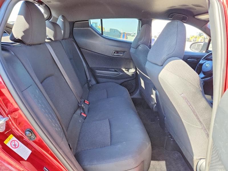 2018 TOYOTA C-HR XLE PREMIUM 11