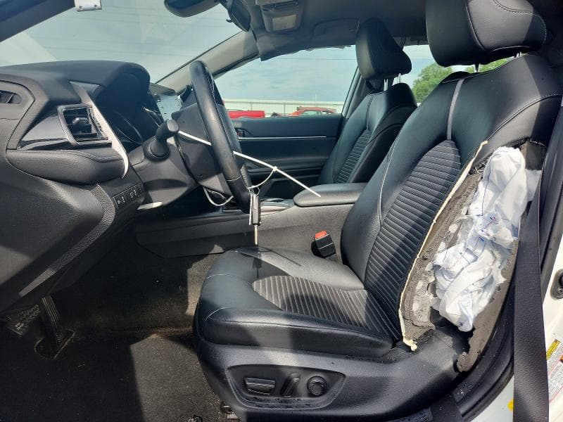 2021 TOYOTA CAMRY SE 7