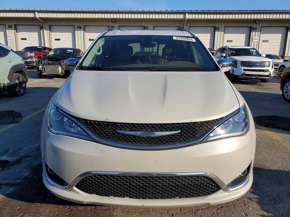 2017 CHRYSLER PACIFICA LIMITED 5