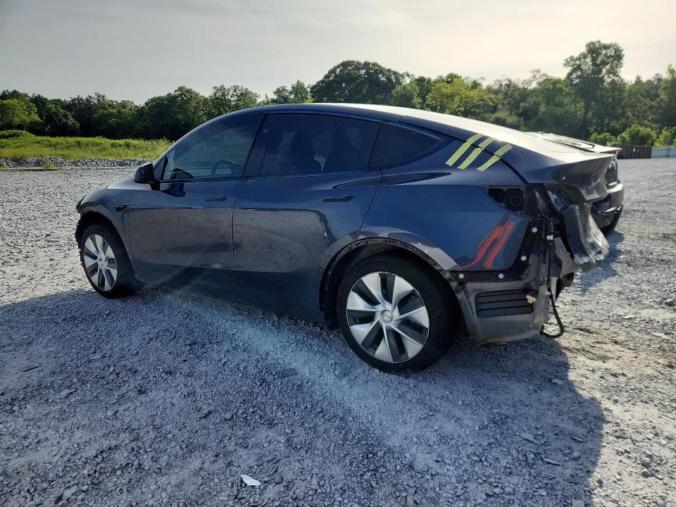 2023 TESLA MODEL Y 2