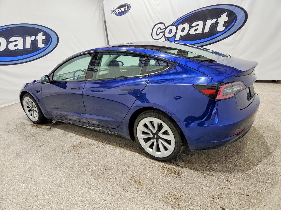 2023 TESLA MODEL 3 2