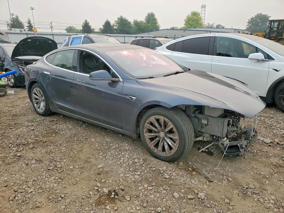2017 TESLA MODEL S 4
