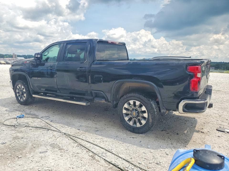 2023 CHEVROLET SILVERADO K3500 LT 2