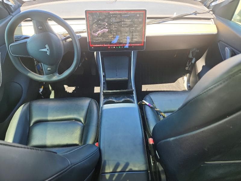 2021 TESLA MODEL Y 8