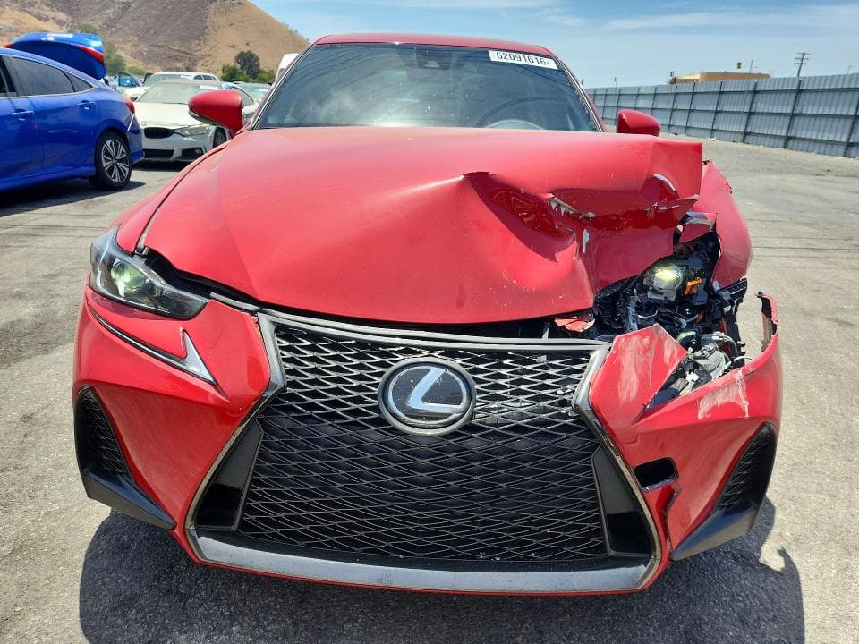 2017 LEXUS IS 5
