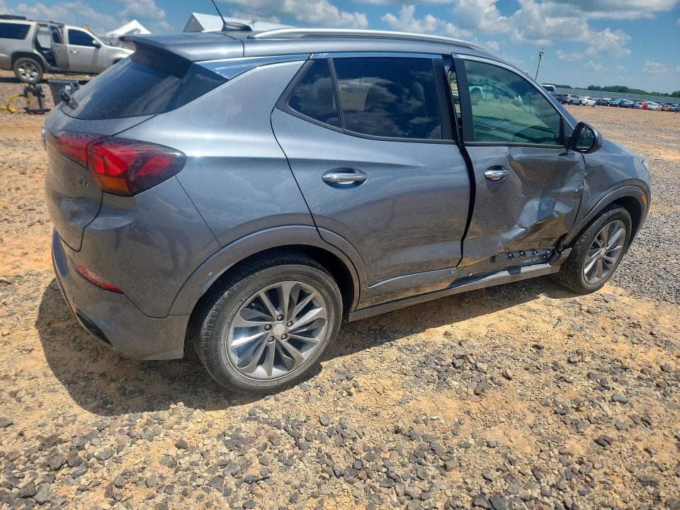 2021 BUICK ENCORE GX SELECT 3