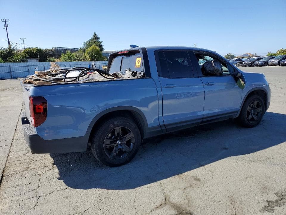 2023 HONDA RIDGELINE BLACK EDITION 3