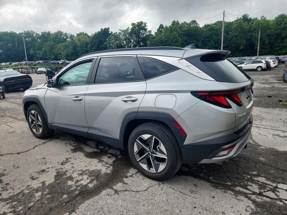 2026 HYUNDAI TUCSON SEL 2