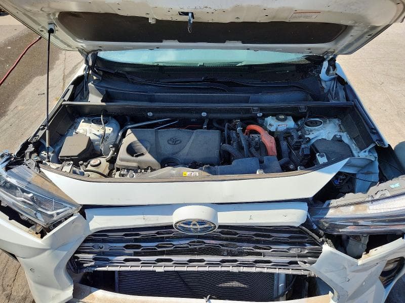 2021 TOYOTA RAV4 XSE 12