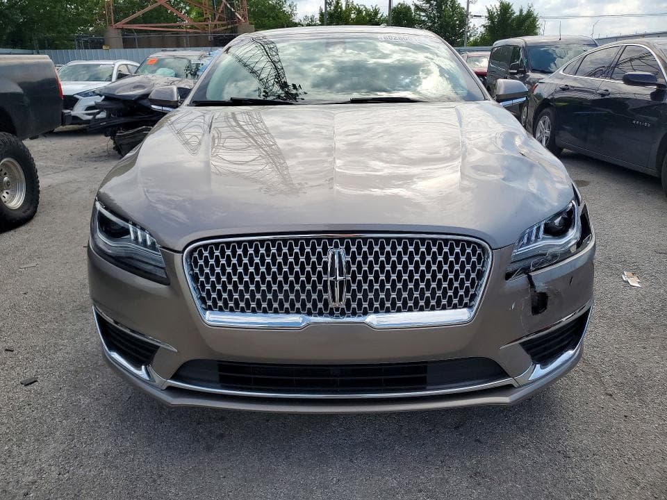 2020 LINCOLN MKZ 5