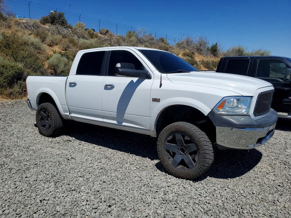 2017 RAM 1500 LARAMIE 4