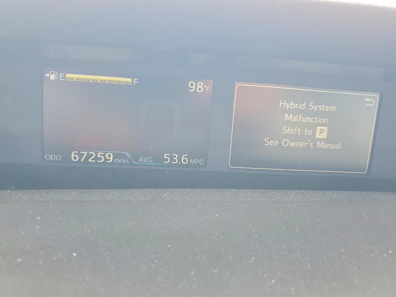 2019 TOYOTA PRIUS LE 9