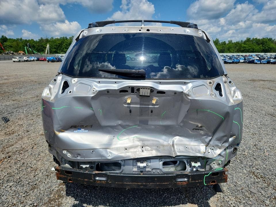 2017 TOYOTA RAV4 LE 6