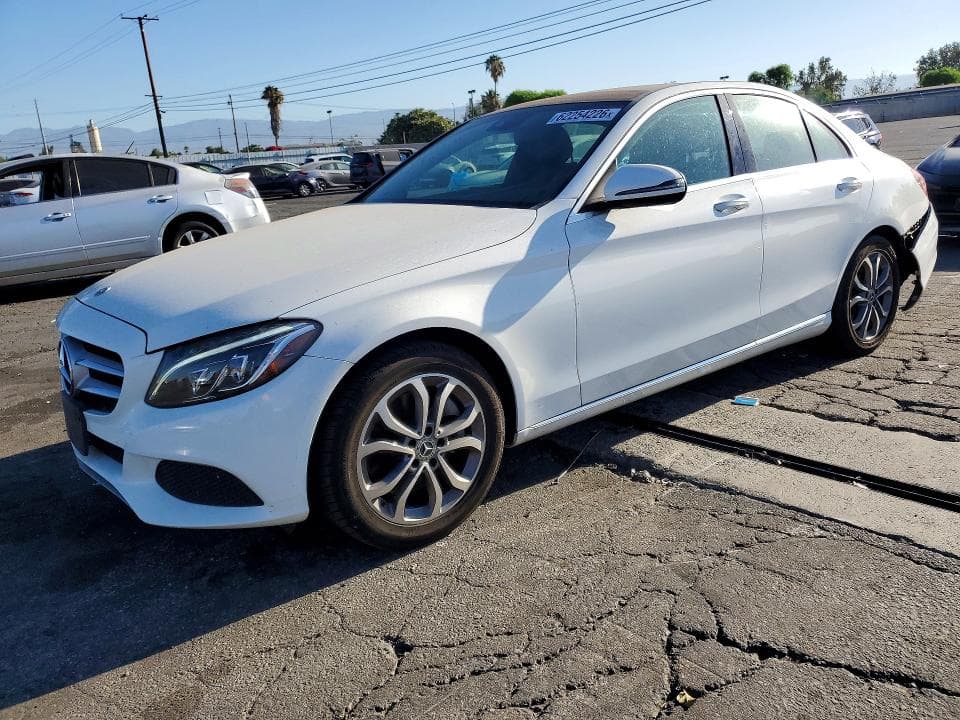 2018 MERCEDES-BENZ C 300 - 1
