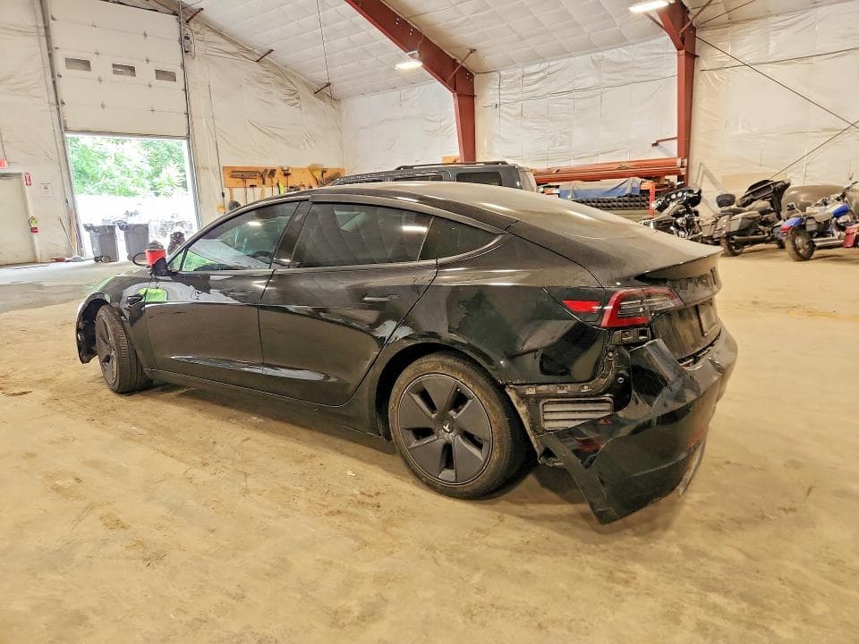 2021 TESLA MODEL 3 2