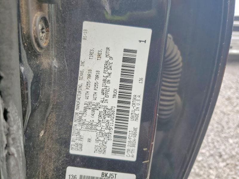 2018 TOYOTA TUNDRA SR5 12