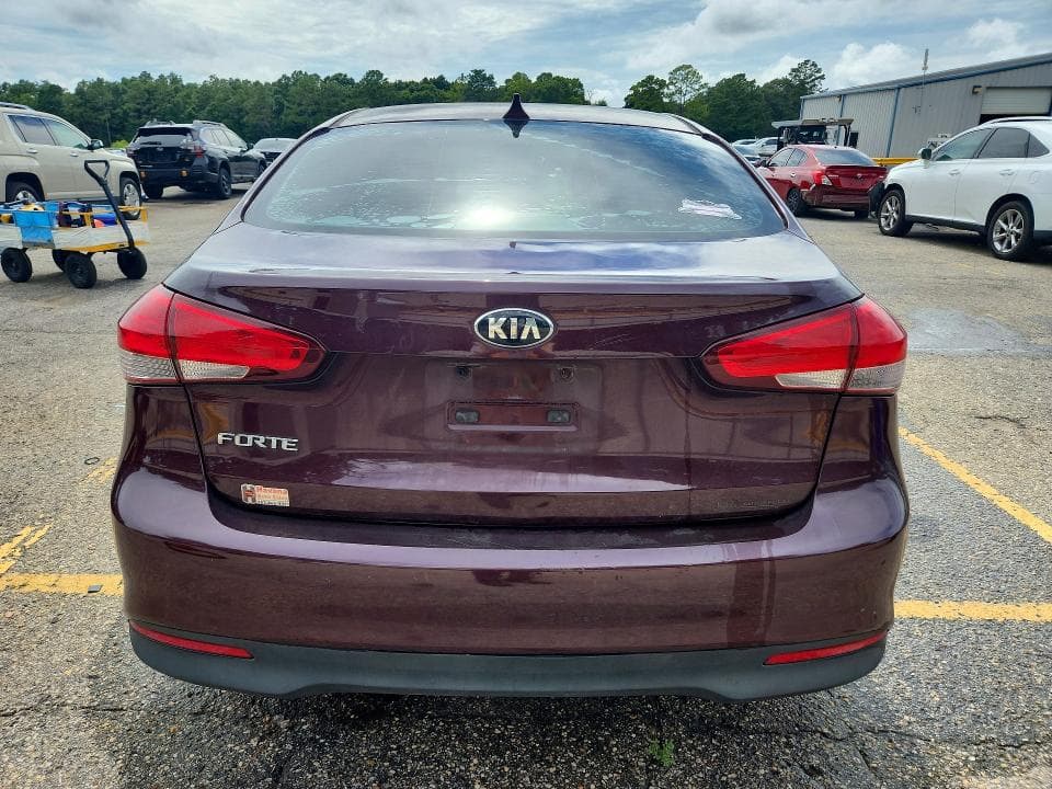 2018 KIA FORTE LX 6