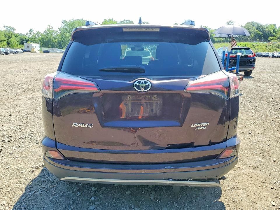 2018 TOYOTA RAV4 LIMITED 6