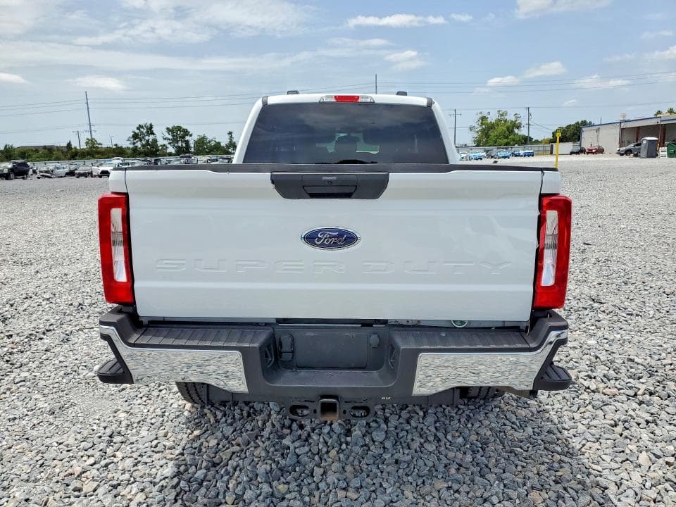 2026 FORD F250 SUPER DUTY 6