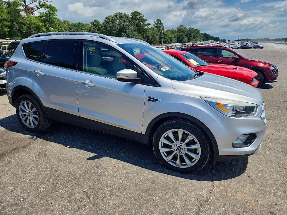 2018 FORD ESCAPE TITANIUM 4