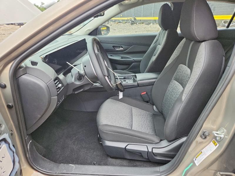 2026 NISSAN SENTRA 7