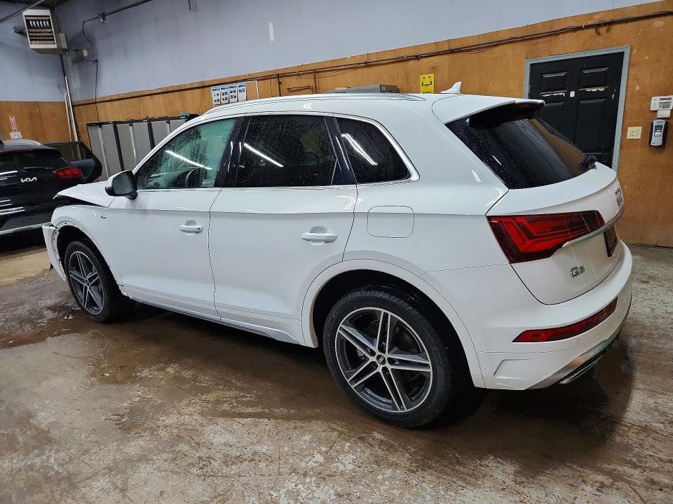 2023 AUDI Q5 E PREMIUM 55 2