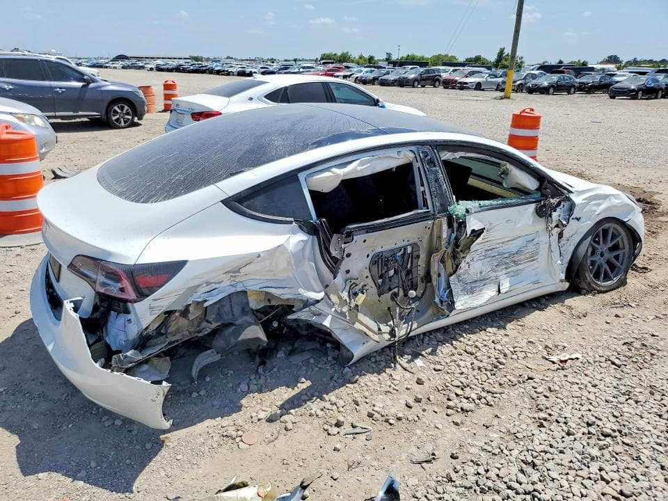 2021 TESLA MODEL 3 3