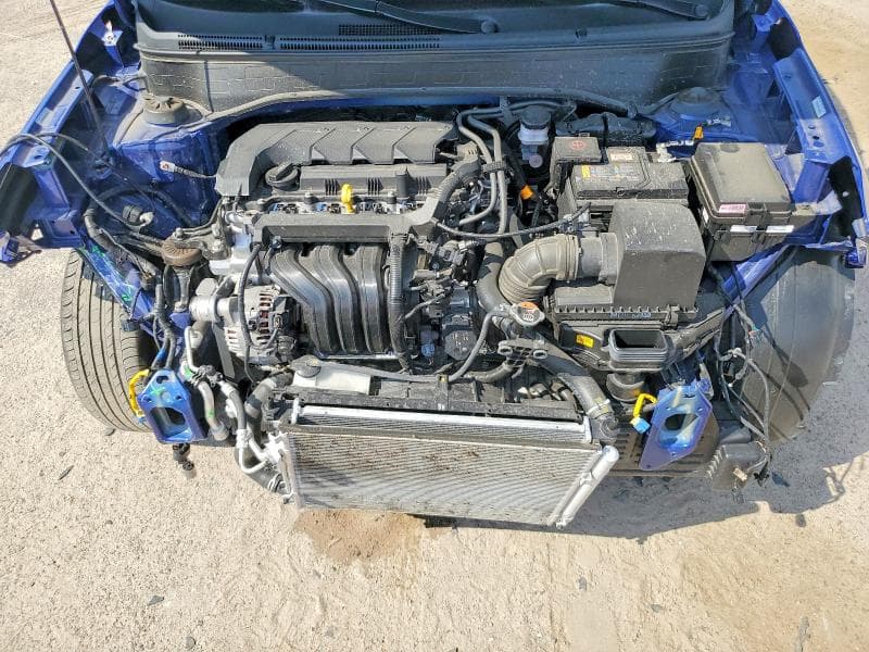 2025 HYUNDAI VENUE SEL 12