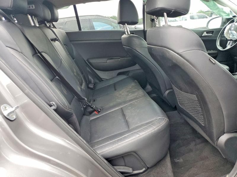 2017 KIA SPORTAGE EX 10