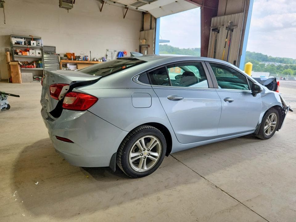 2017 CHEVROLET CRUZE LT 3