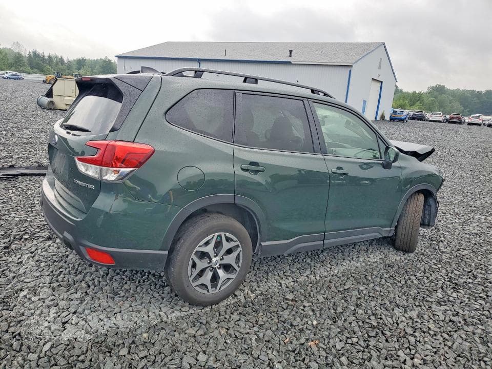 2024 SUBARU FORESTER PREMIUM 3