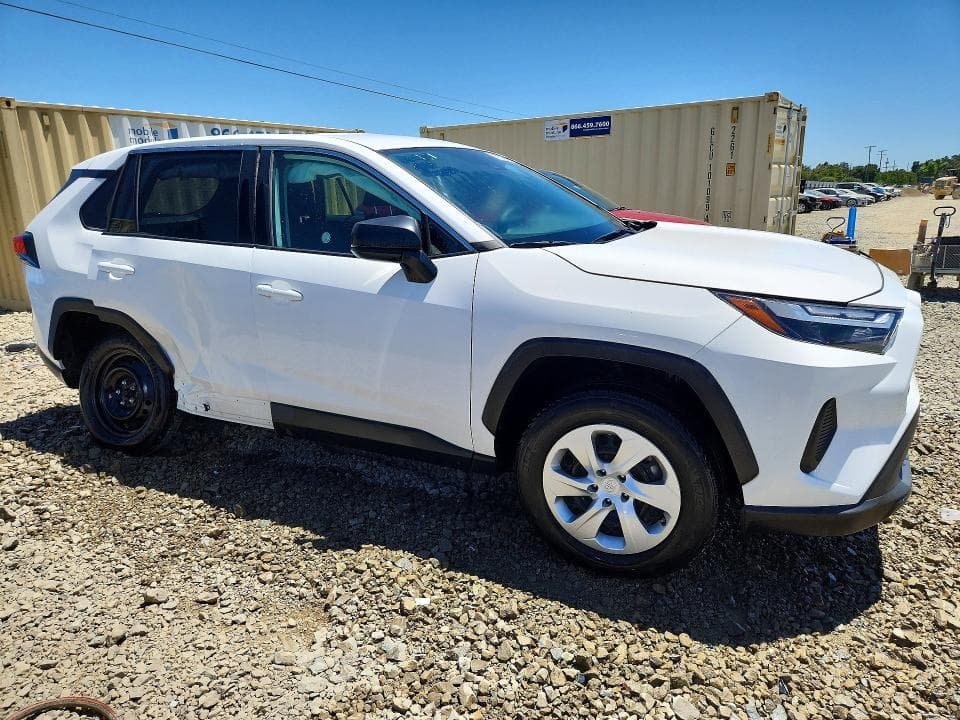 2025 TOYOTA RAV4 LE 4