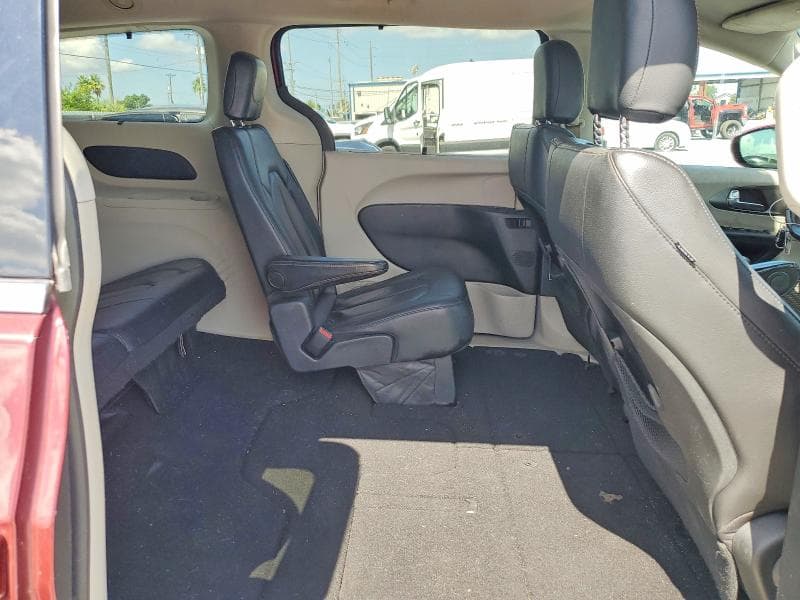 2020 CHRYSLER PACIFICA TOURING L 11