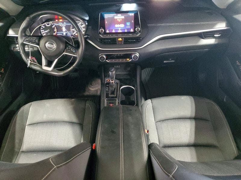 2020 NISSAN ALTIMA SV 8