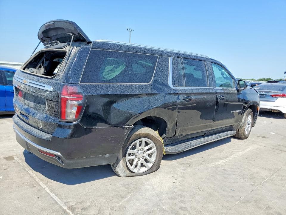 2023 CHEVROLET SUBURBAN C1500 LT 3