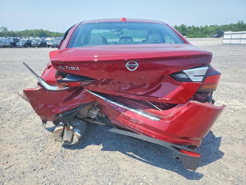 2021 NISSAN ALTIMA SR 6