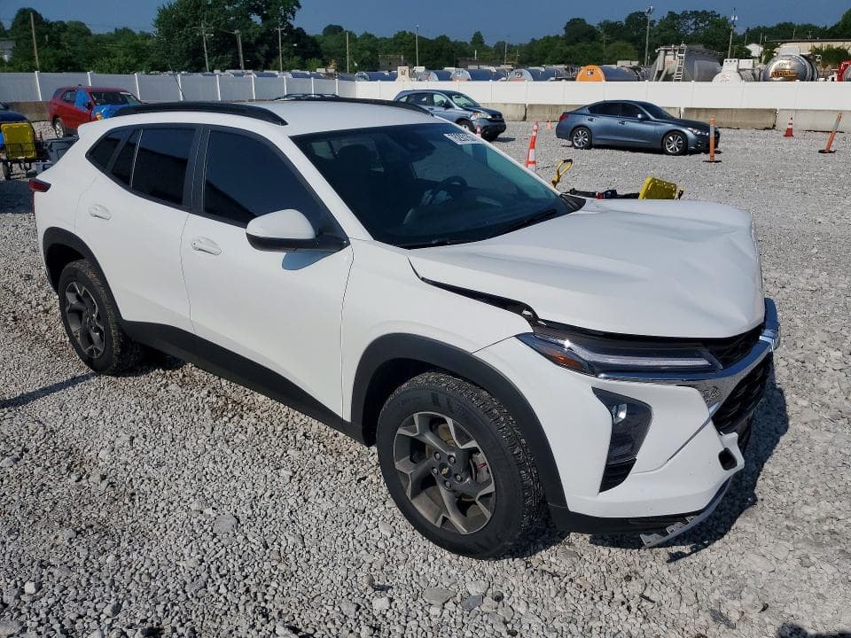 2025 CHEVROLET TRAX 1LT 4
