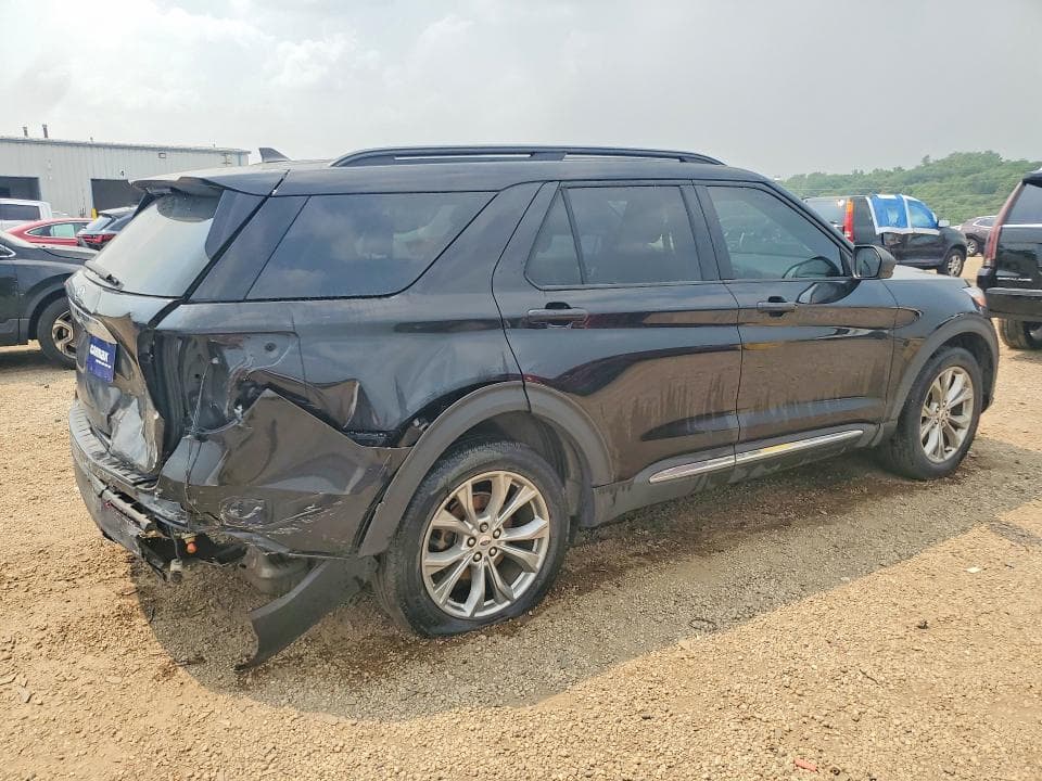 2021 FORD EXPLORER XLT 3