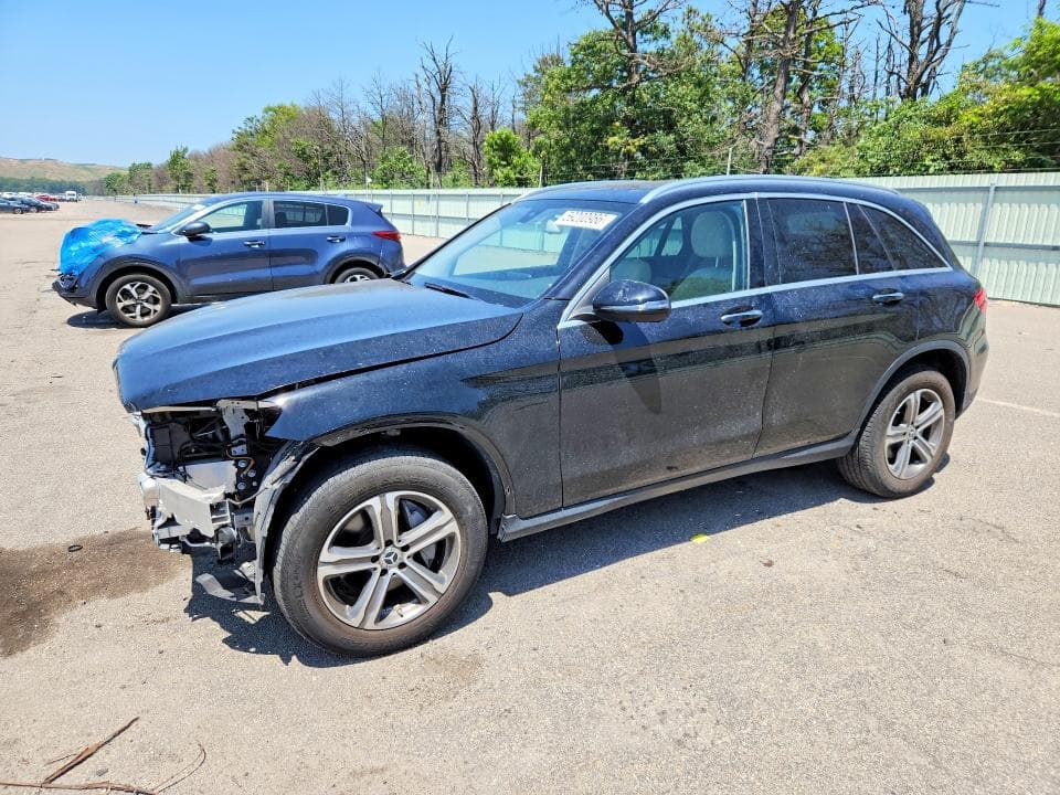 2019 MERCEDES-BENZ GLC 300 4MATIC
