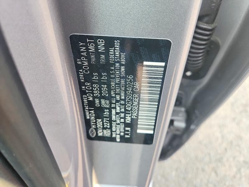2025 HYUNDAI ELANTRA SE 12