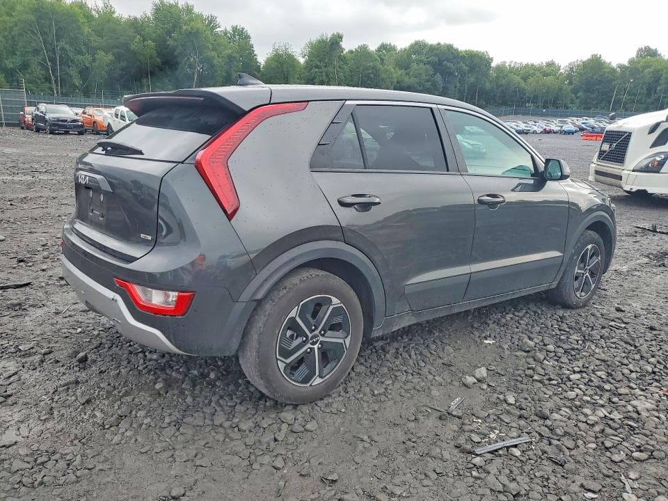 2026 KIA NIRO LX 3