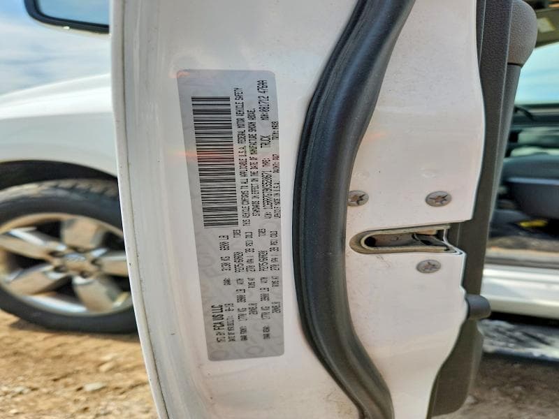 2019 RAM 1500 CLASSIC SLT 12
