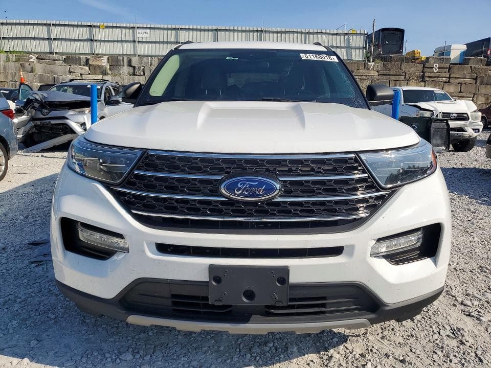 2021 FORD EXPLORER XLT 5