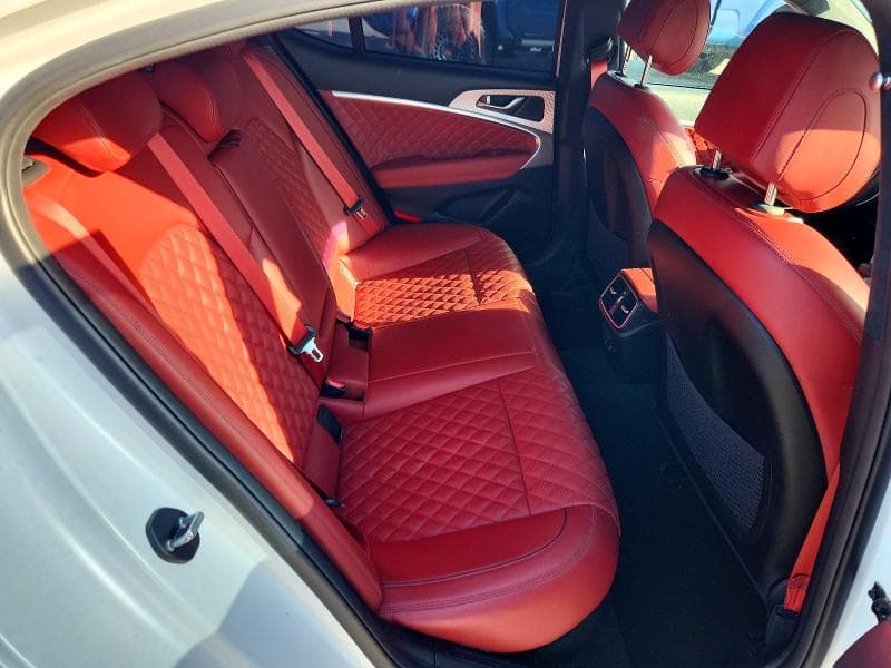 2023 GENESIS G70 3.3T STANDARD 6