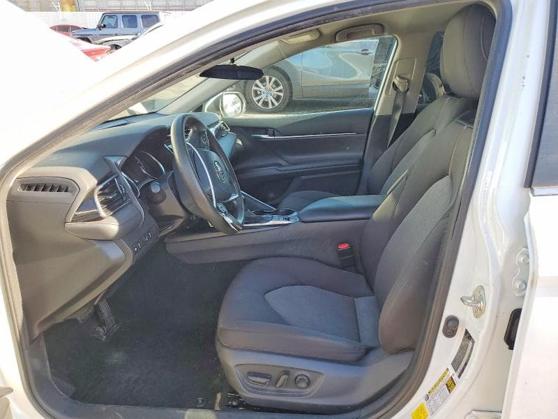 2020 TOYOTA CAMRY LE 7